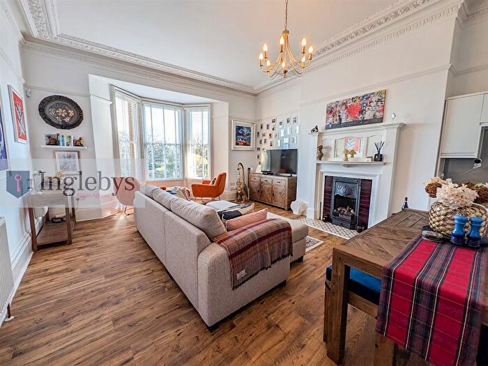 1 Bedroom Flat For Sale In Balmoral Terrace, Saltburn-By-The-Sea, TS12