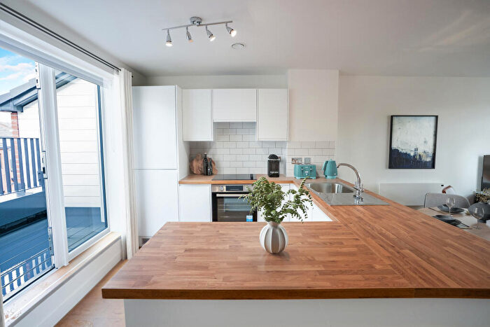 2 Bedroom Apartment To Rent In Central Street, Bolton, BL1