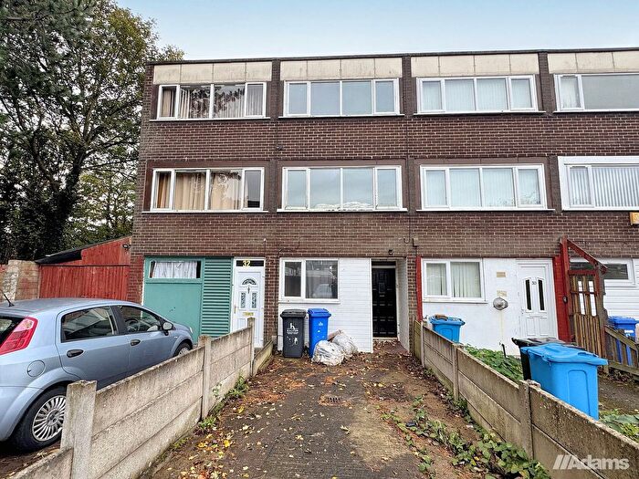 4 Bedroom Town House For Sale In Handforth Lane, Runcorn, WA7