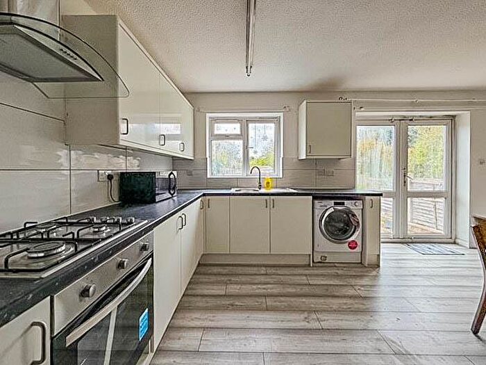 4 Bedroom House To Rent In Third Avenue, Bristol, BS7