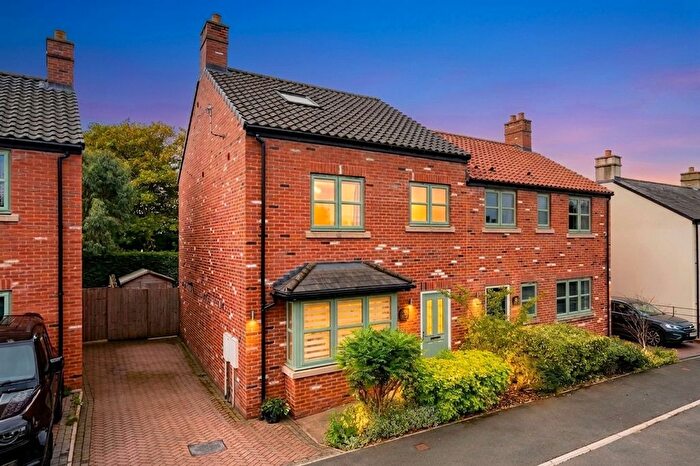 4 Bedroom Semi-Detached House For Sale In Hazeldene Fold, Minskip, YO51