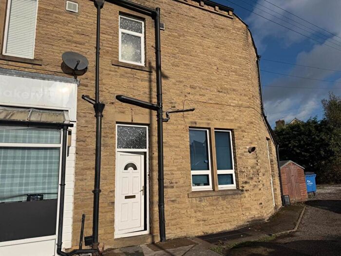 2 Bedroom Apartment To Rent In Keighley Road, Bingley, BD16