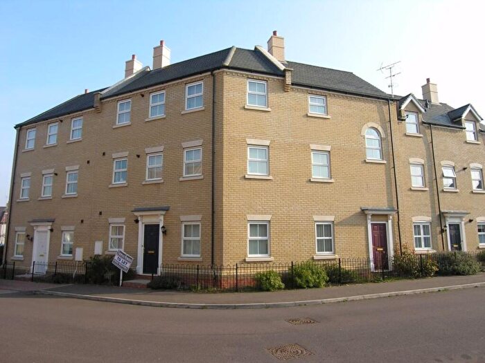 2 Bedroom Flat To Rent In Christie Drive, Hinchingbrooke, Huntingdon, Cambridgeshire, PE29
