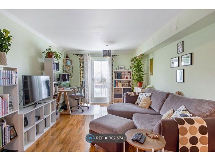 1 Bedroom Flat To Rent In Academia Way, London, N17