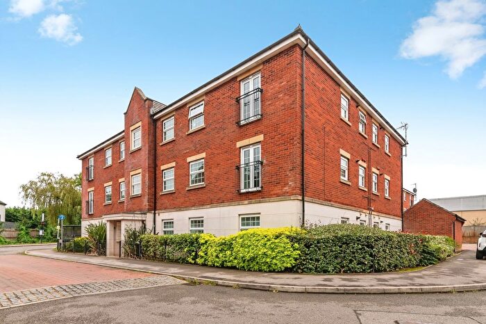 2 Bedroom Flat For Sale In Mapperley Plains, Mapperley, Nottingham, NG3