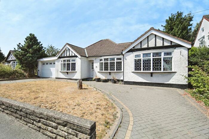 3 Bedroom Detached House For Sale In Land Lane, Marston Green, Birmingham, B37