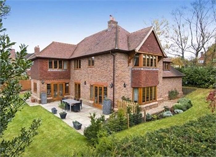 5 Bedroom Detached House To Rent In The Rise, Sevenoaks, TN13
