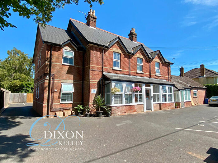 1 Bedroom Flat For Sale In Church Road, Ferndown, Dorset, BH22