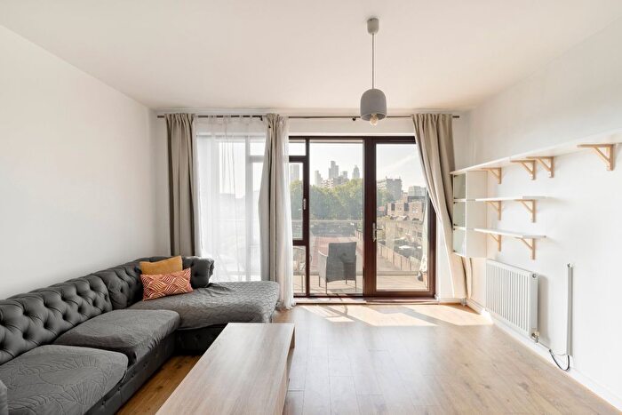 1 Bedroom Flat For Sale In Gibson Road, London, SE11