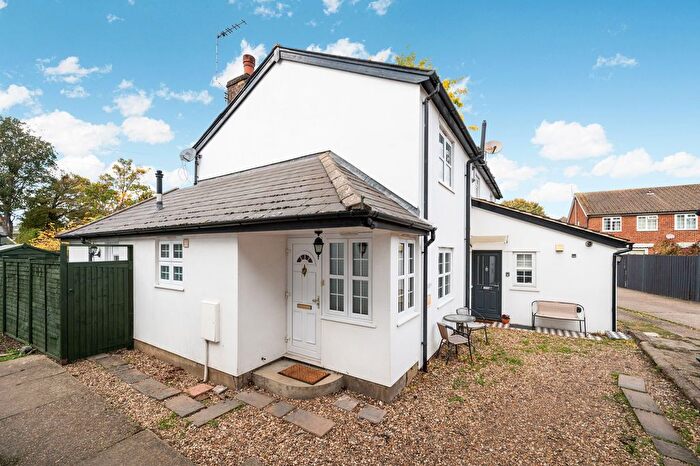 2 Bedroom Terraced House To Rent In Rushett Close, Thames Ditton, KT7