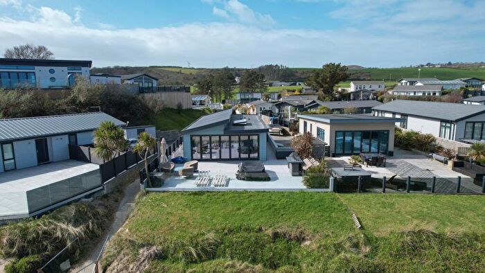 3 Bedroom Park Home For Sale In Abersoch, Pwllheli, LL53