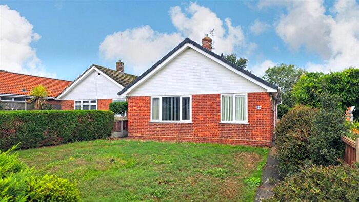 2 Bedroom Detached Bungalow For Sale In St. Annes Way, Belton, NR31