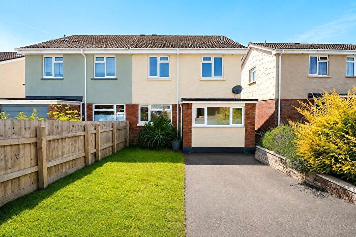 4 Bedroom Semi-Detached House For Sale In Howards Close, South Molton, Devon, EX36