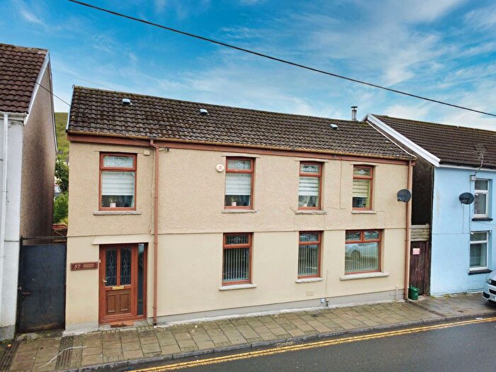 4 Bedroom Detached House For Sale In Arthur Street, Tonypandy, CF40