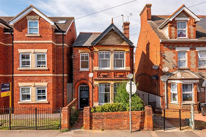 3 Bedroom Detached House For Sale In Prospect Street, Reading, RG1