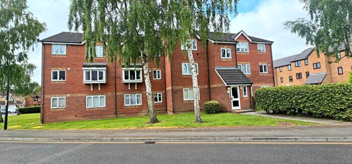 1 Bedroom Flat To Rent In Leigh Hunt Drive, London, N14