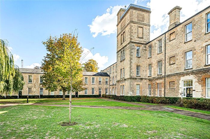 3 Bedroom Flat For Sale In Mandelbrote Drive, Littlemore, Oxford, Oxfordshire, OX4
