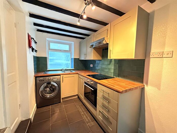 2 Bedroom House To Rent In Mason Street, Bangor, LL57