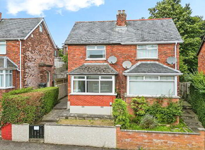 2 Bedroom Semi-Detached House To Rent In Meyrick Park, Belfast, BT14