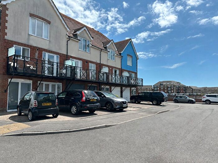 4 Bedroom Terraced House To Rent In Brisbane Quay, Eastbourne, East Sussex, BN23