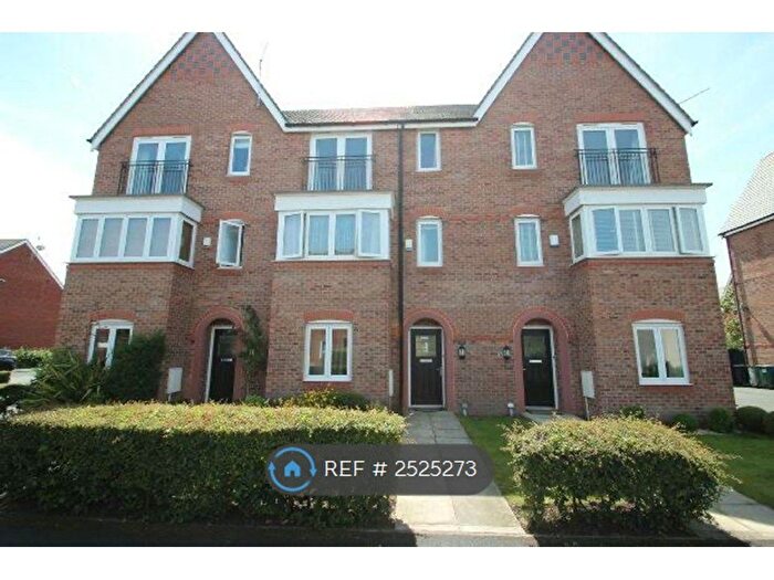 4 Bedroom Terraced House To Rent In Watermint Way, Altrincham, WA14