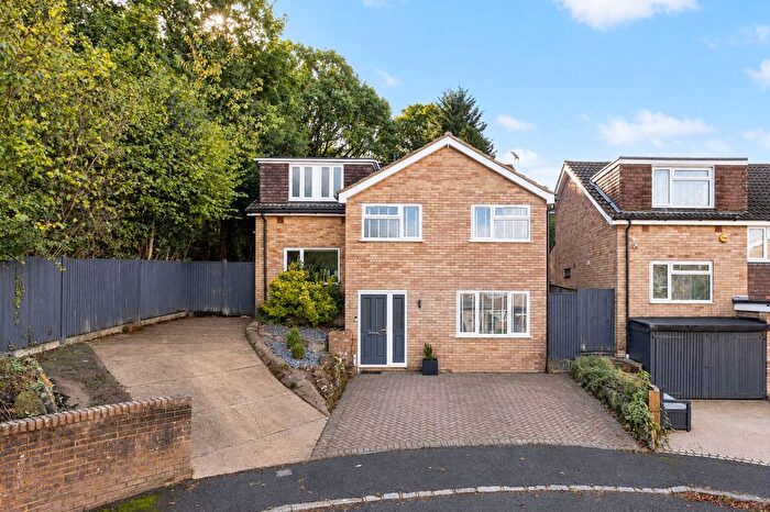 4 Bedroom Detached House For Sale In Barnfield, Crowborough, TN6