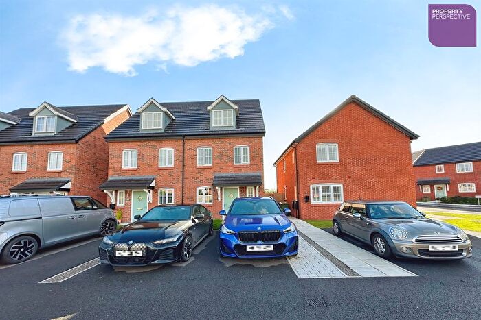 3 Bedroom Semi-Detached House For Sale In Abbey Drive, L31
