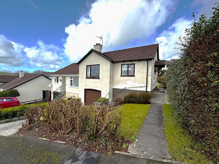 2 Bedroom Bungalow To Rent In Tregarrick Close, Helston, TR13