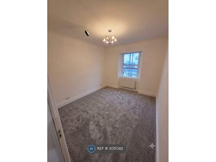 1 Bedroom Flat To Rent In Keyham Road, Plymouth, PL2