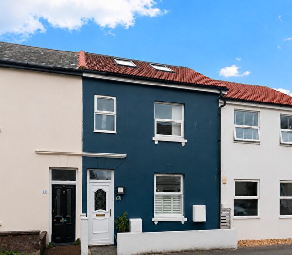 4 Bedroom Terraced House To Rent In Gardener Street, Portslade, Brighton & Hove, BN41