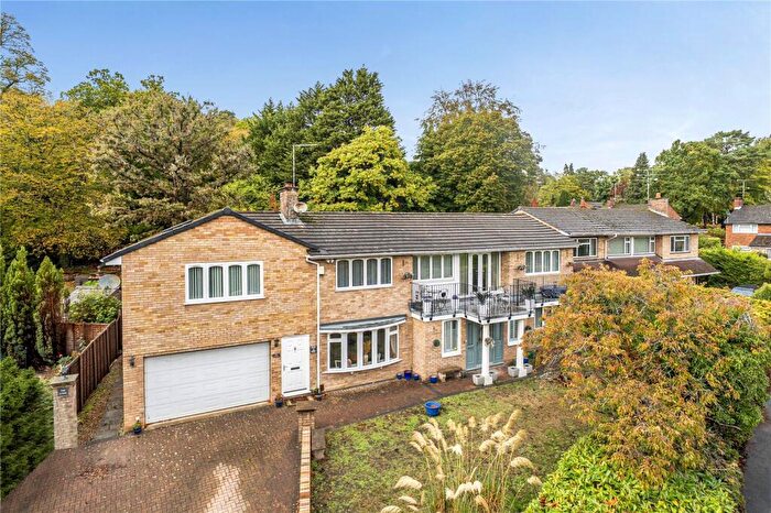 5 Bedroom Detached House For Sale In The Ridings, Frimley, Camberley, Surrey, GU16