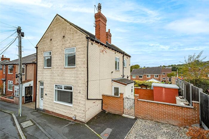 3 Bedroom Detached House For Sale In Helena Street, Kippax, Leeds, West Yorkshire, LS25