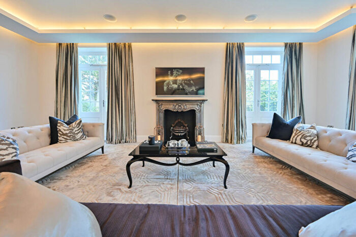 7 Bedroom Detached House To Rent In Forest Ridge, Bromley, Keston, BR2