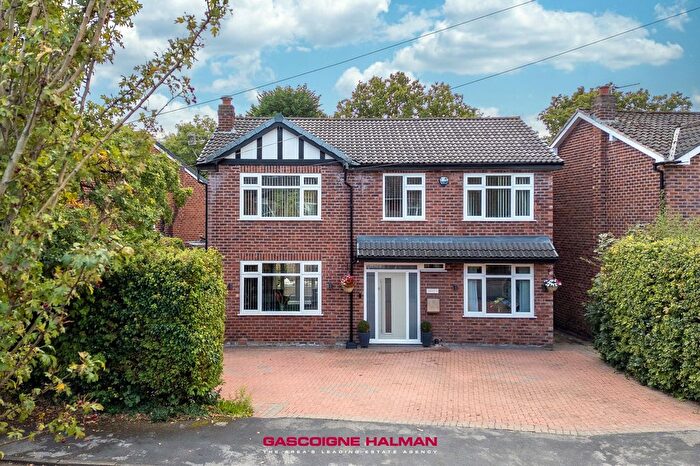 4 Bedroom Detached House For Sale In Longmeadow, Cheadle Hulme, SK8