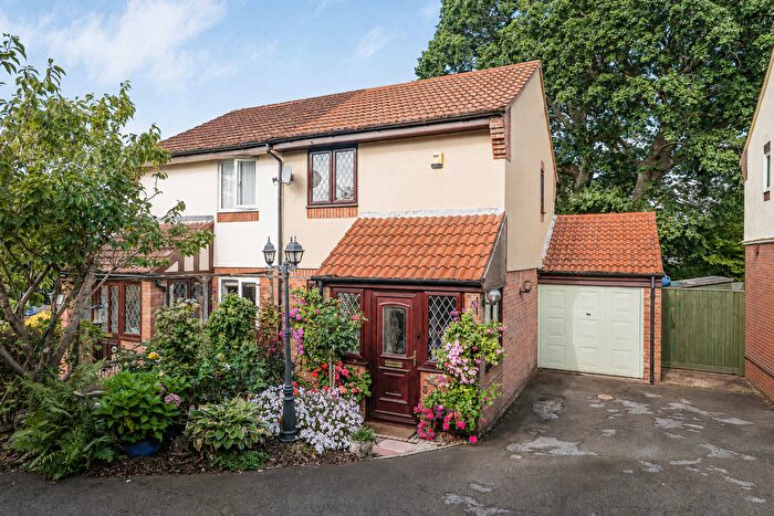 2 Bedroom Semi-Detached House For Sale In Chestnut Drive, Newton Abbot, TQ12