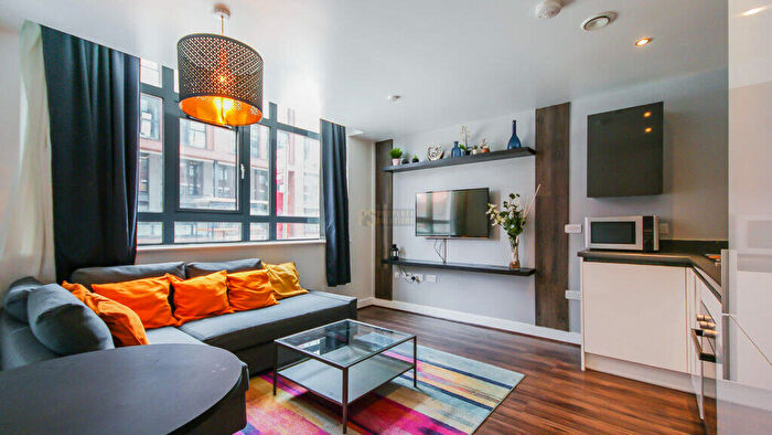 1 Bedroom Flat To Rent In , Fabrick Square, Lombard Street, B12