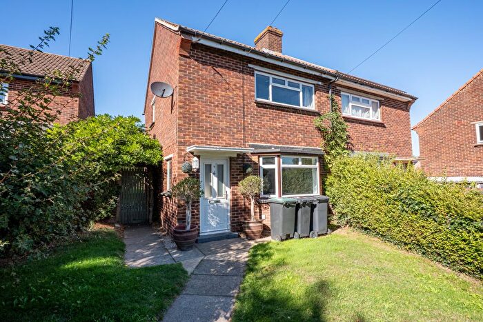 2 Bedroom Semi-Detached House To Rent In Marks Square, Northfleet, Gravesend, Kent, DA11