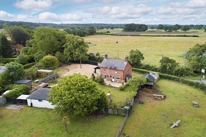 4 Bedroom Detached House For Sale In Fordingbridge - Equestrian Residential With Further Potential, SP6