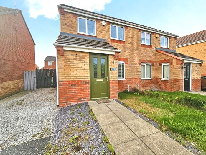 3 Bedroom Semi-Detached House For Sale In Barnburgh Lane, Goldthorpe, S63