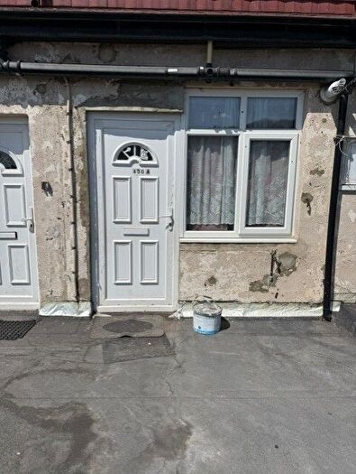 Studio To Rent In Well Hall Road, Eltham, London, London, SE9