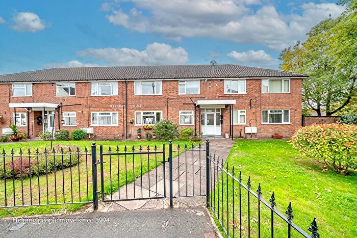 1 Bedroom Flat For Sale In Westway, Walsall, WS4