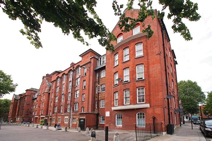 1 Bedroom Flat To Rent In Swanfield Street, Sunbury House Swanfield Street, E2