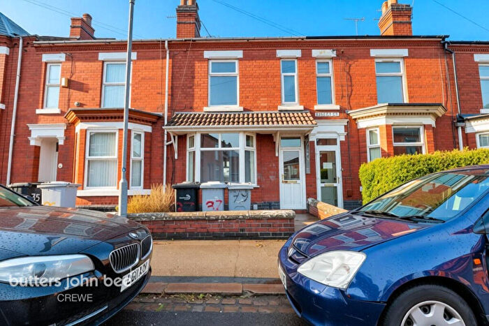 3 Bedroom Terraced House For Sale In Ernest Street, Crewe, CW2