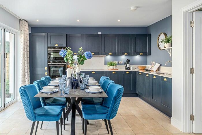 5 Bedroom Detached House For Sale In Turnhouse Road, Edinburgh, EH12
