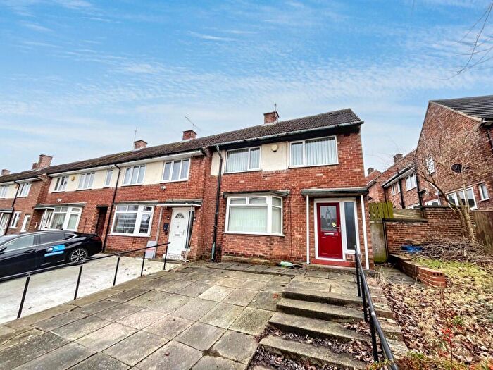 3 Bedroom End Of Terrace House For Sale In Wrensfield Road, Stockton-On-Tees, TS19
