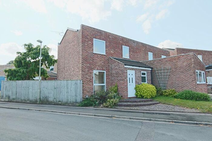 2 Bedroom Semi-Detached House To Rent In Hiskins, Wantage, OX12