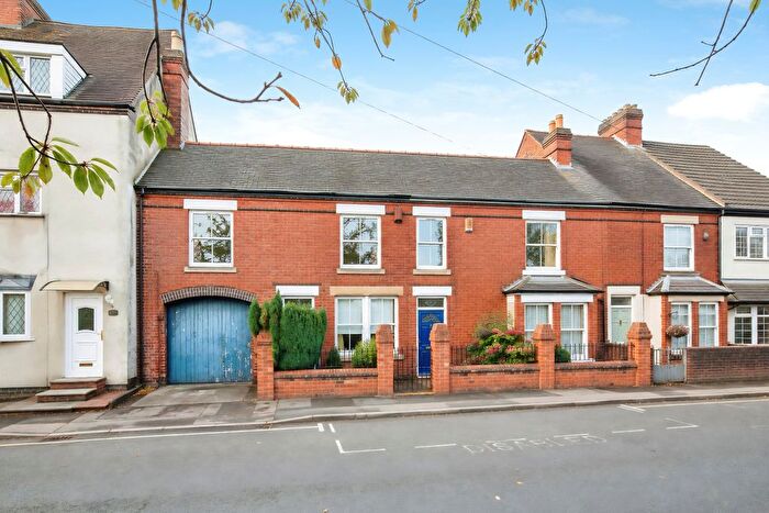 4 Bedroom Terraced House For Sale In Long Street, Dordon, B78
