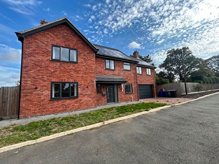 5 Bedroom Property To Rent In St. Francis Green, Lincoln, LN3