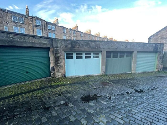 Garage / Parking To Rent In Belgrave Crescent Lane, Dean Village, Edinburgh, EH4