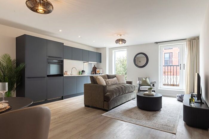 1 Bedroom Flat To Rent In Printworks Terrace, Kirkstall, Leeds, West Yorkshire, LS5